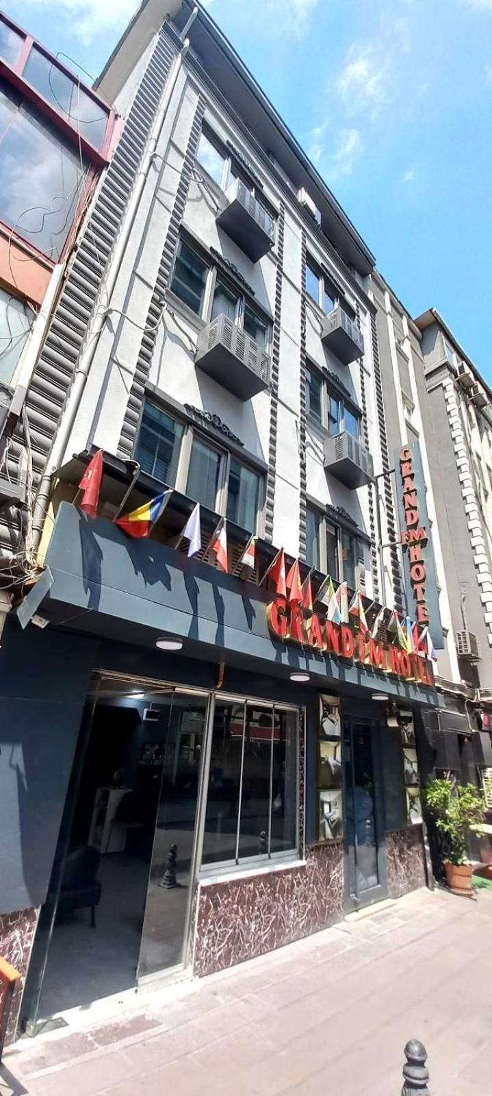 Grand Fm Hotel Istanbul Exteriör bild