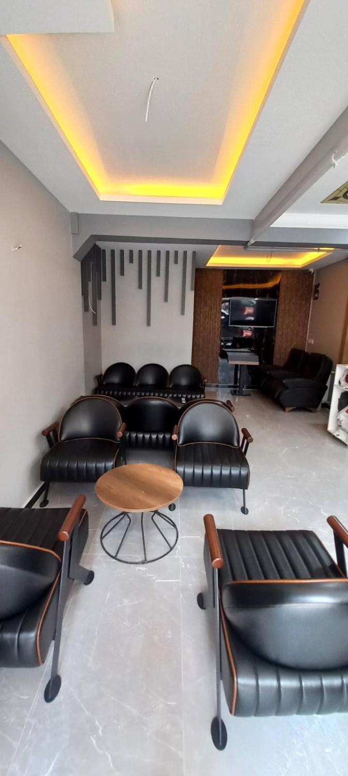 Grand Fm Hotel Istanbul Exteriör bild