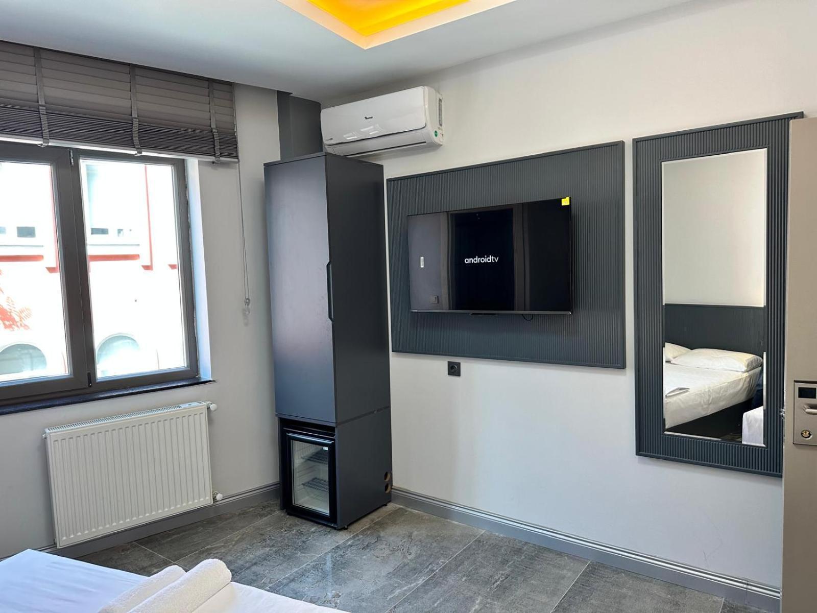 Grand Fm Hotel Istanbul Exteriör bild